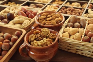 Viata e frumoasa pentru ca e avariata 3 nuci jpg