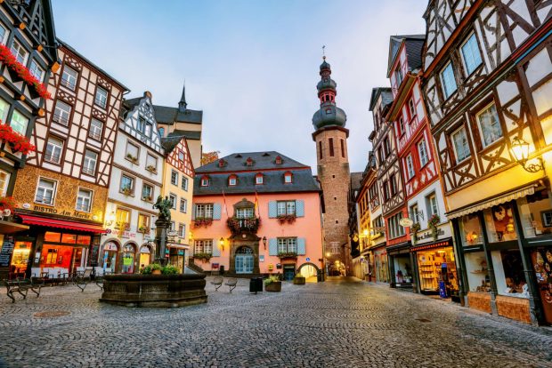 Valea Rinului, Cochem și Koblenz, unul dintre cele mai frumoase city break-uri pe care le poți face în Germania 8 orasul cochem germania